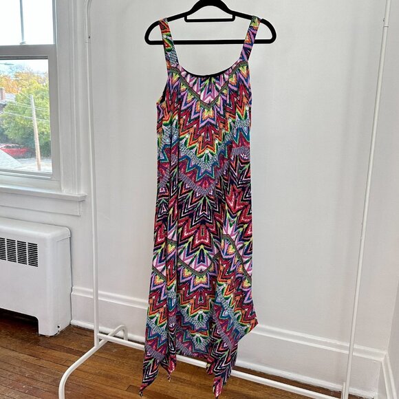 Handkerchief Hem Maxi Shift Dress - Picture 6 of 13